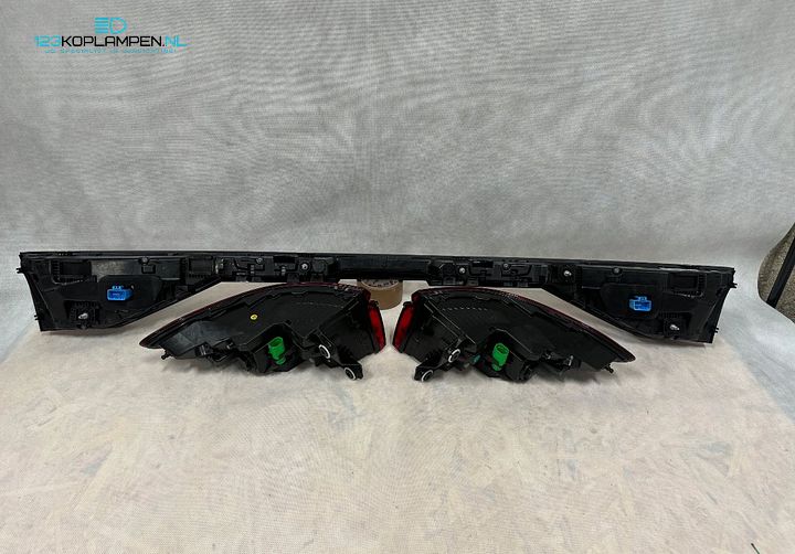 Audi A8 S8 D5 Facelift OLED Matrix Full LED Achterlichten Achterlicht – Foto 5