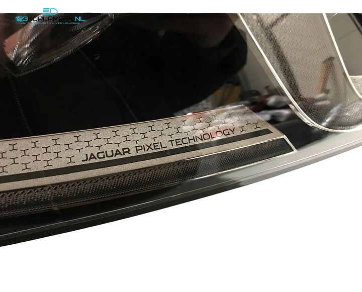 Jaguar XF X260 F-Pace X761 Facelift koplamp rechts LED High – Foto 9