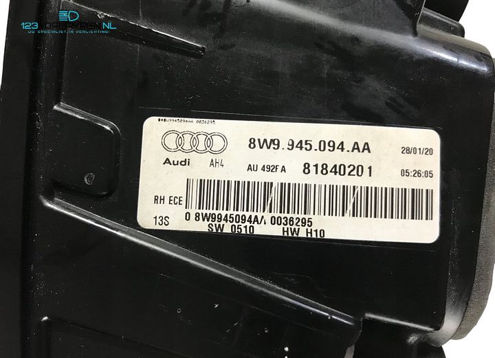 Audi A4 B9 Avant Facelift achterlichten set – Foto 7