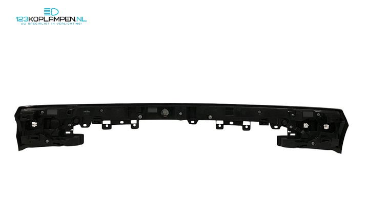 Subaru Solterra achterlicht midden LED – Foto 3