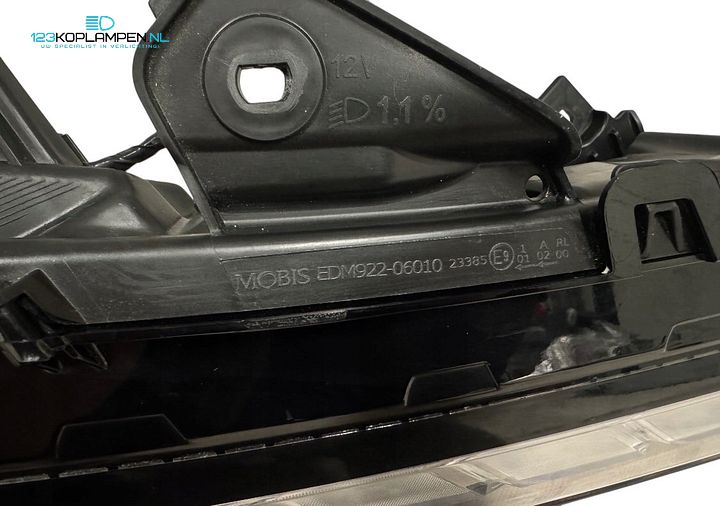 Mitsubishi Eclipse Cross Facelift dagrijverlichting rechts EDM92205010 – Foto 6