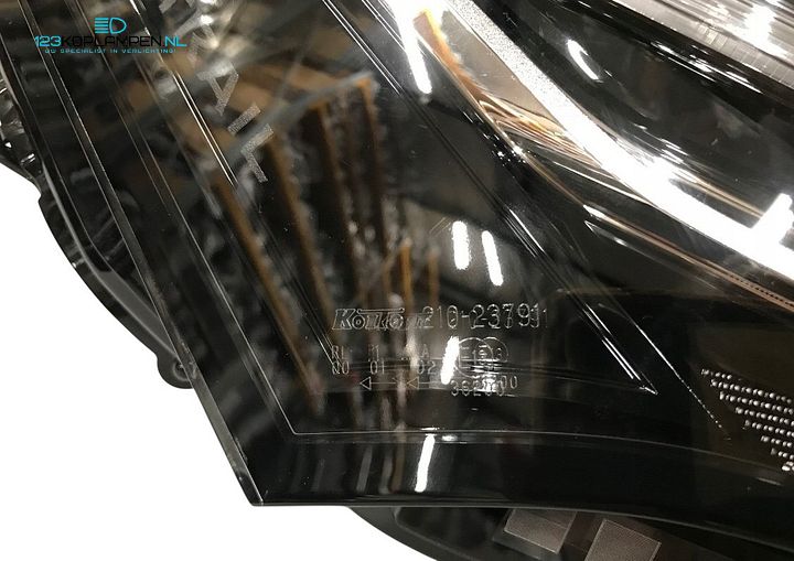 Nissan X-Trail T33 koplmap LED rechts – Foto 5