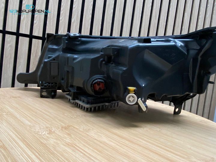 Range Rover Sport L494 facelift High Plus Laser koplamp rechts – Foto 11