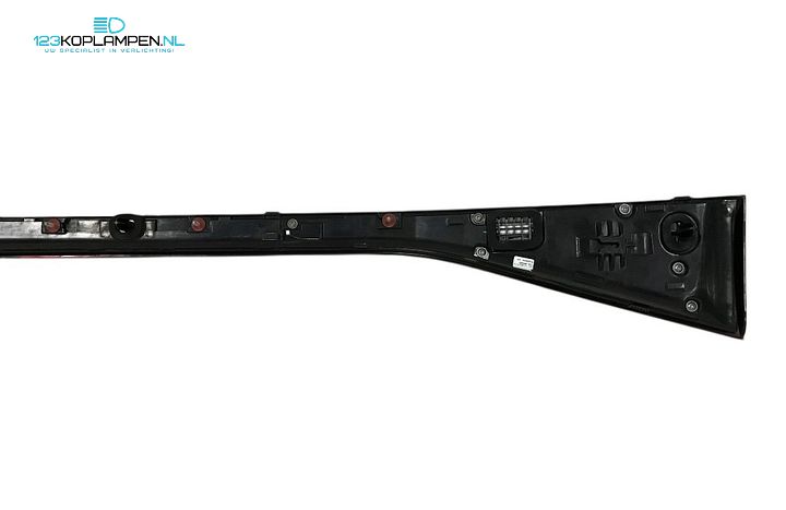 Mercedes EQB X243 midden achterlicht LED – Foto 8