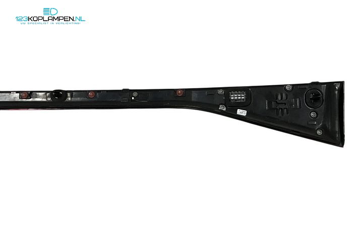 Mercedes EQB X243 midden achterlicht LED – Foto 7