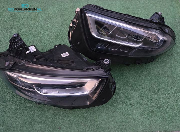 (J3)Mercedes CLS W257  LED high performance koplampen links en rechts – A2579066602 / A2579066502