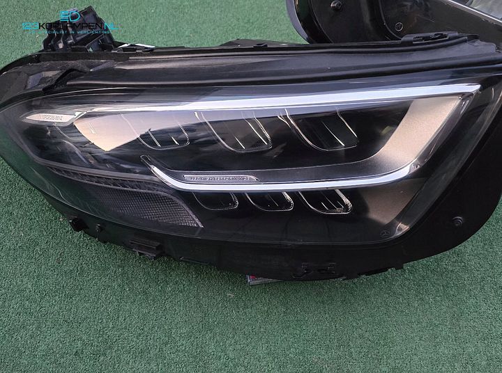 (J3)Mercedes CLS W257  LED high performance koplampen links en rechts – A2579066602 / A2579066502 – Foto 2