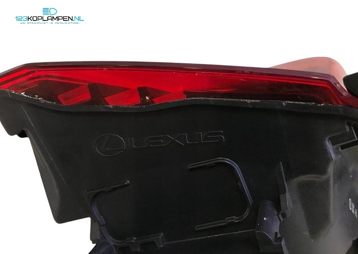 Lexus ES F-Sport achterlicht links LED – Foto 5