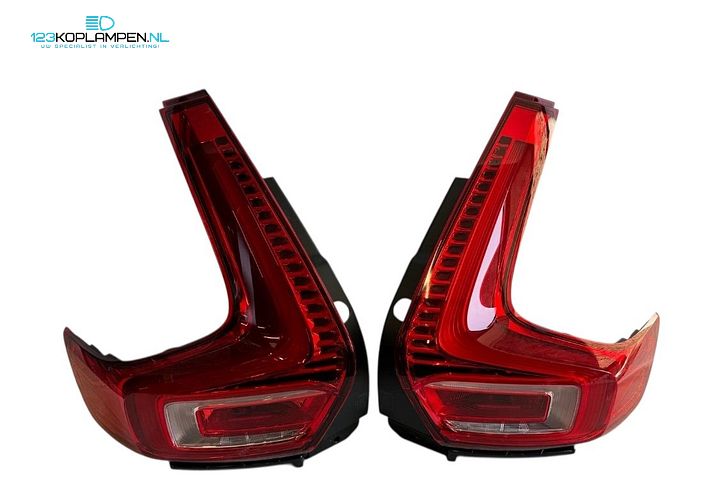 Volvo XC40 achterlichten LED set links rechts