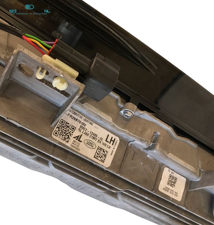 Range Rover Vogue L460 achterlicht links LED – Foto 5