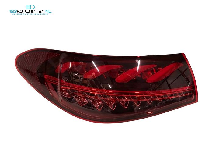 Mercedes EQE SUV W294 achterlicht links LED Europ