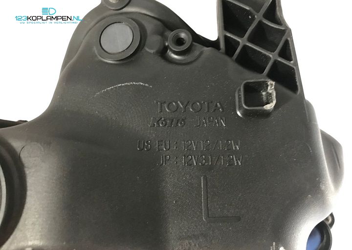 Lexus IS 2 Facelift koplamp links LED – Foto 4