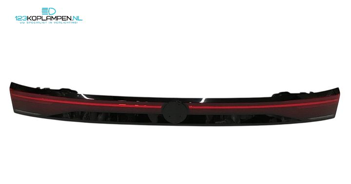 Volkswagen Passat B9 achterlicht midden rechts LED