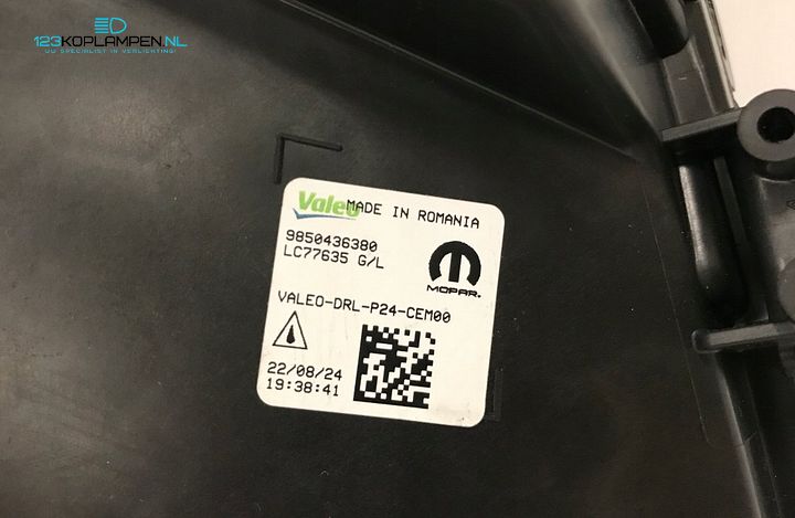 Peugeot 2008 2 koplamp LED links Facelift – Foto 5