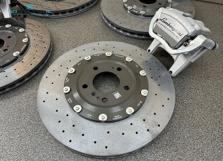 Lamborghini Urus Keramische remmen Ceramic brake kit – Foto 4