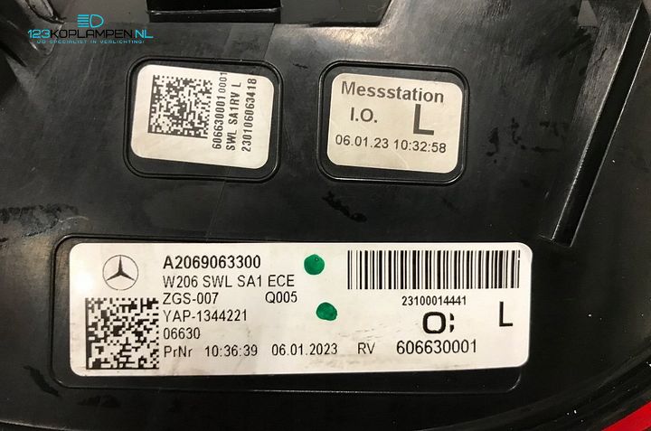 Mercedes C Klasse W206 achterlicht links LED – Foto 5