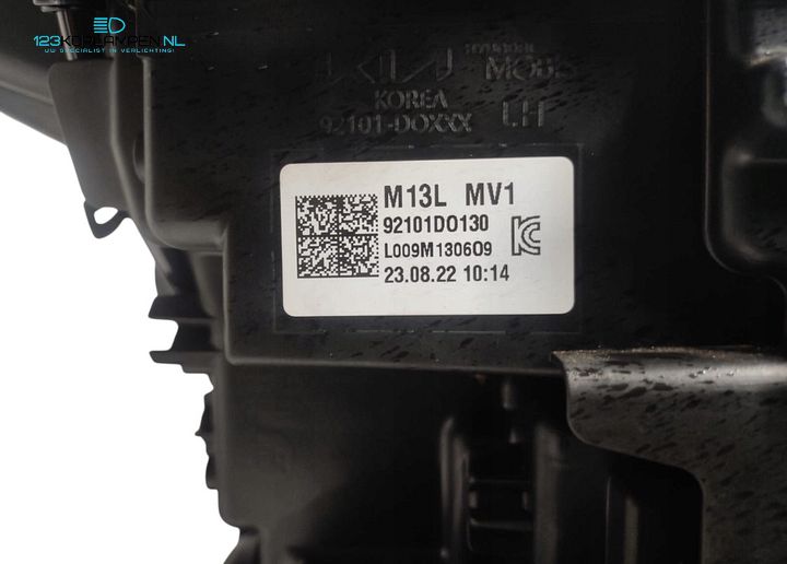 Kia EV9 koplamp links LED – Foto 11