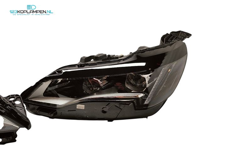 Peugeot 3008 5008 II Facelift koplampen LED – Foto 3