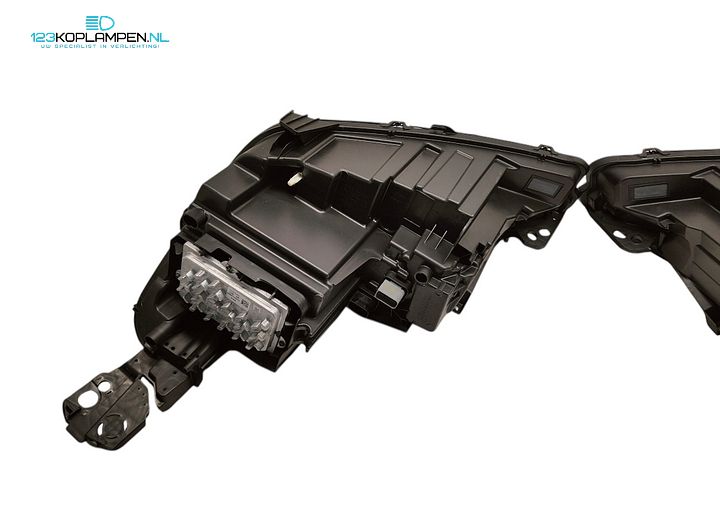 Peugeot 3008 5008 II Facelift koplampen LED – Foto 15