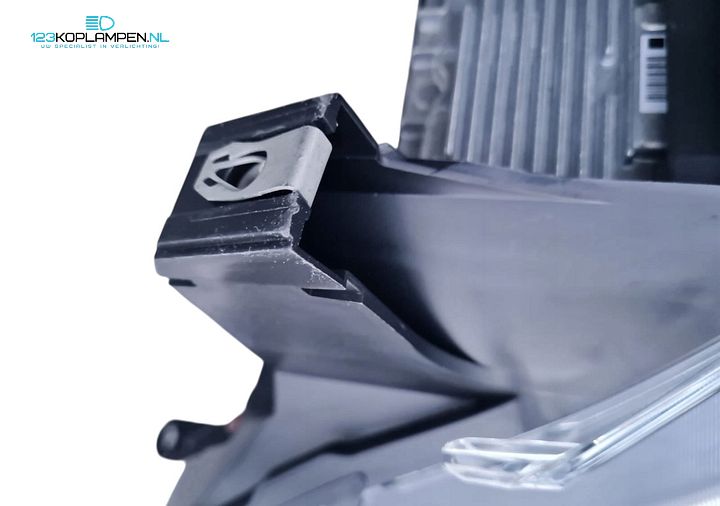 Toyota Proace 2 koplamp links Bi-Xenon LED – Foto 8