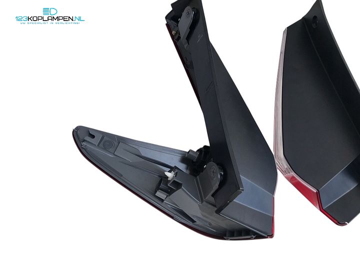 Audi A3 8Y Sportback LED Taillights Taillight – Photo 6