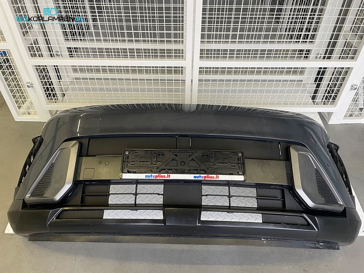 Hyundai Kona II voorbumper 6 PDC nieuw model