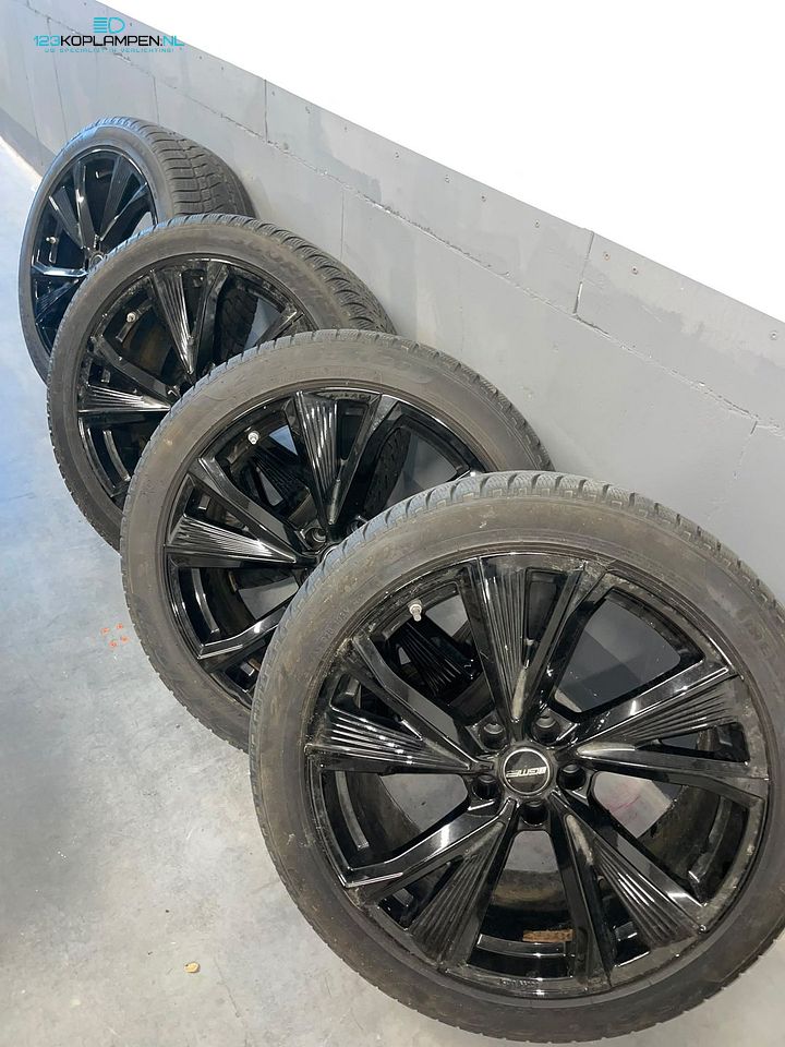GMP 20 Inch Velgenset Winter 275/45 R20 Zwart Hoogglans – Foto 3