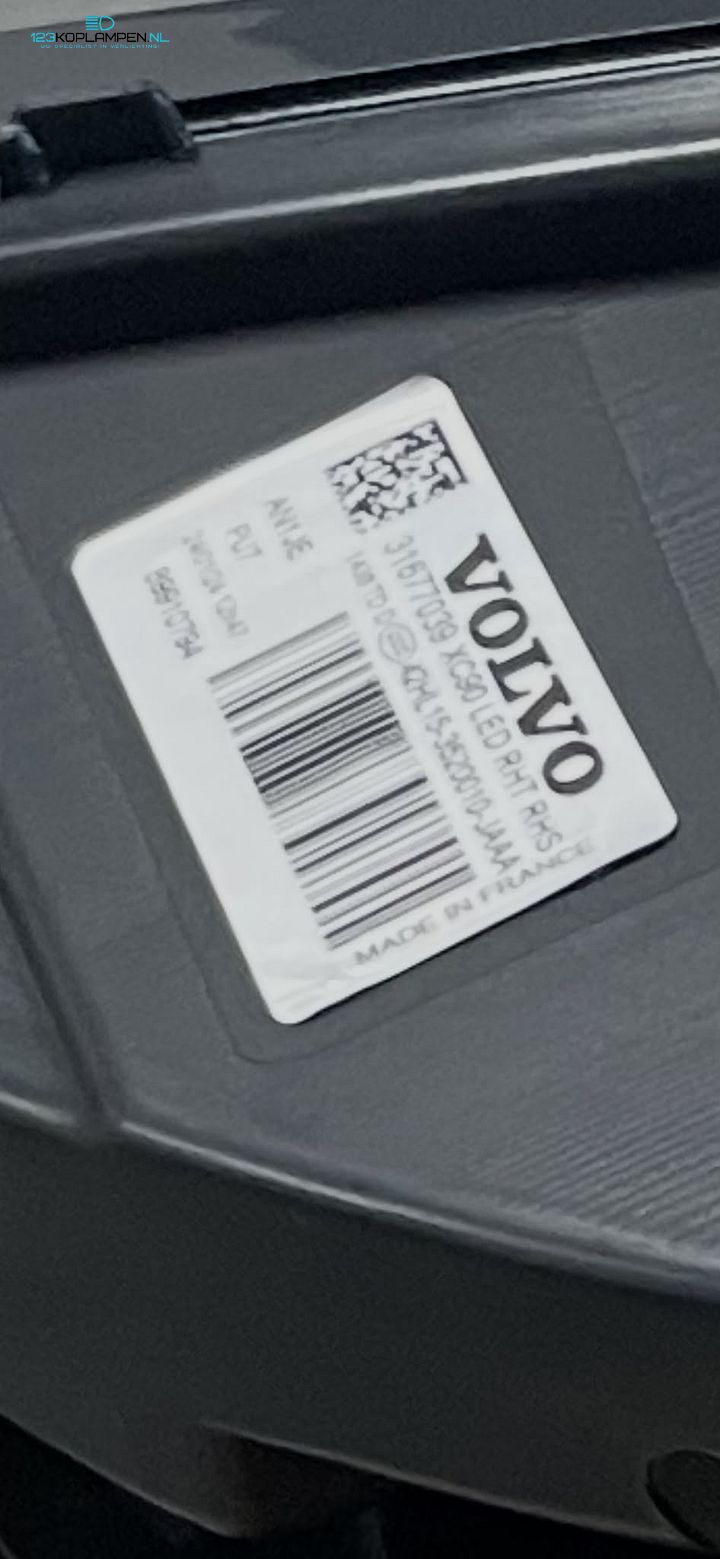Volvo XC90 II Full LED koplamp rechts  – Foto 9