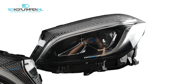 Mercedes A Klasse W176 Facelift Full Led koplampen links rechts   – Foto 3