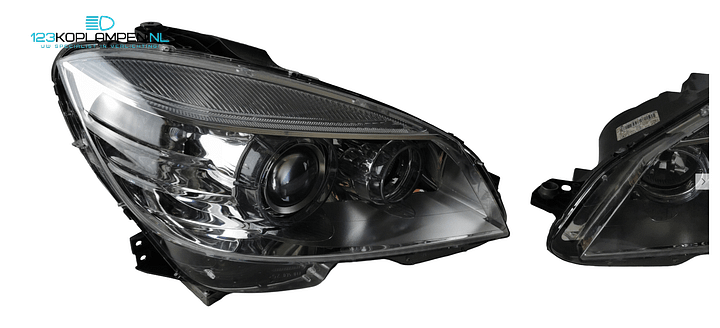 Mercedes C Klasse W204 Xenon koplamp links rechts  – Photo 3
