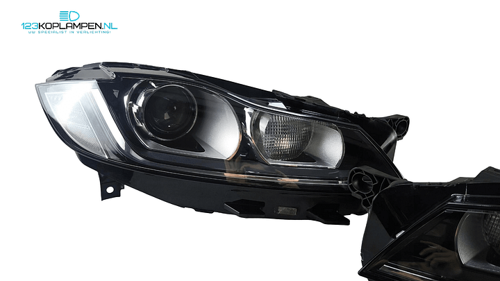 Jaguar XF X260 F Pace H7 koplampen links rechts – Foto 3
