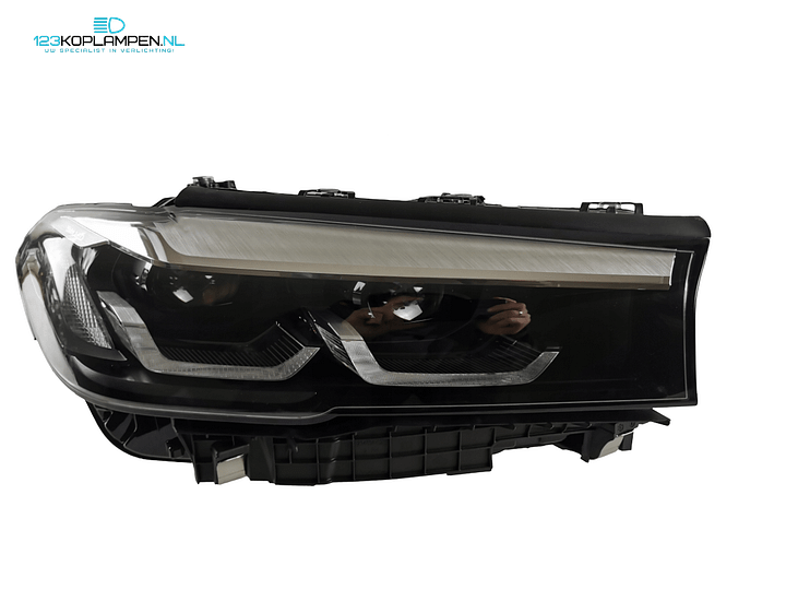 BMW 5 Serie G30 G31 facelift LCI Full LED koplamp rechts