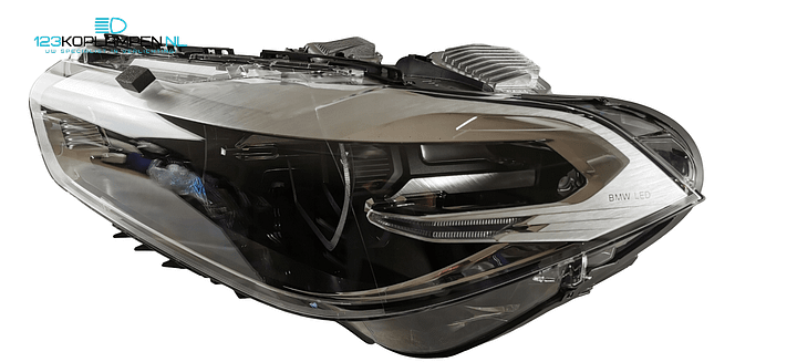 BMW X2 F39 Full LED koplamp links – Foto 2