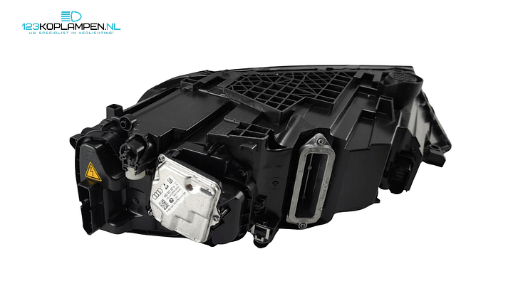 Audi Q7 4M Bi-Xenon LED koplamp rechts – Foto 5