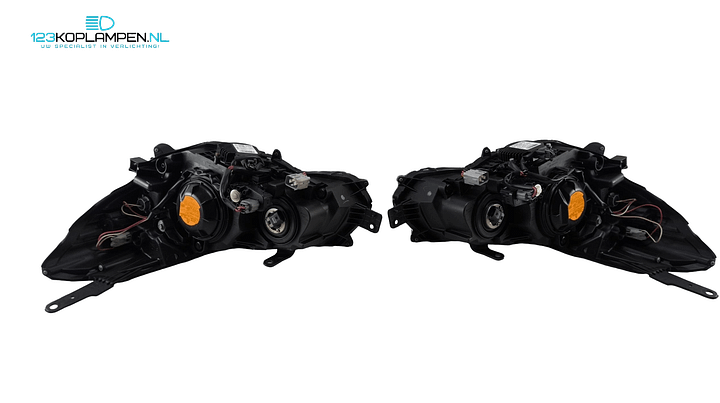 Subaru XV Xenon koplampen links rechts – Foto 6