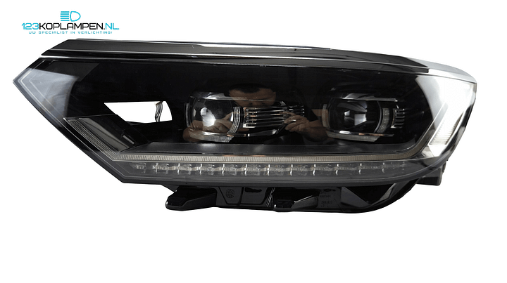 VW Volkswagen Passat B8 Full LED Matrix koplamp links 