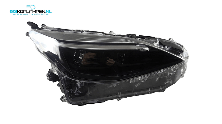 Toyota Yaris Cross Full Led Koplamp rechts – Foto 2