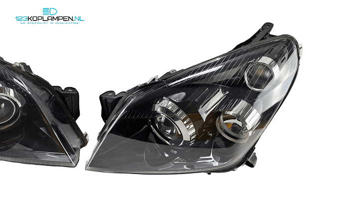Opel Astra 3 H GTC Xenon Koplamp Koplampen links rechts  – Foto 5