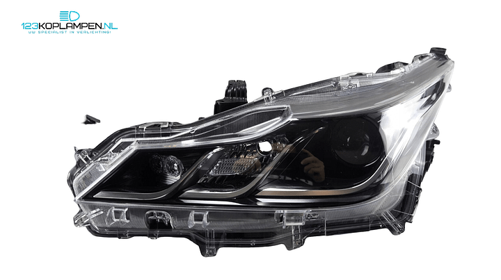Toyota Corolla E21 Sedan koplamp links rechts  – Foto 2