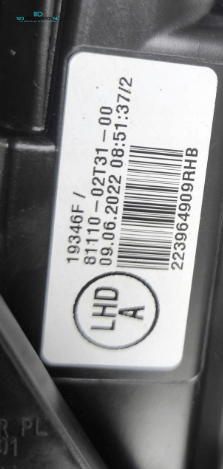 Toyota Corolla E21 Sedan koplamp links rechts  – Foto 9