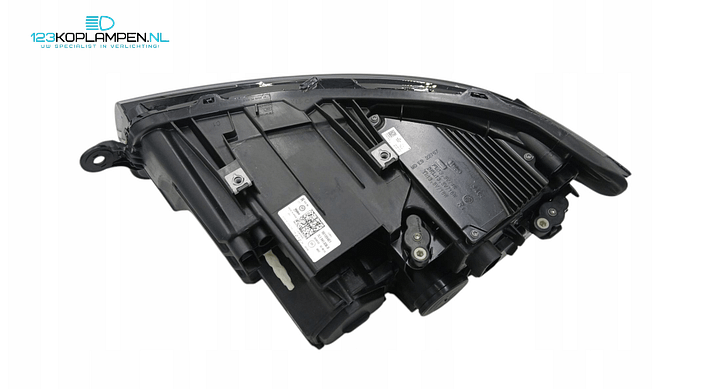 Volkswagen Transporter T6 facelift set koplampen en achterlichten  – Photo 8