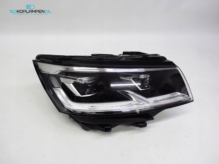 Volkswagen Multivan T6 facelift Full LED koplamp rechts – Foto 2