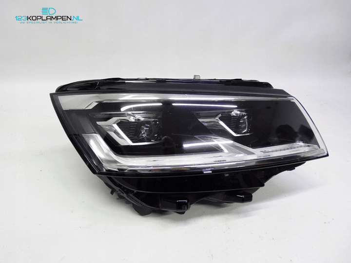 Volkswagen Multivan T6 facelift Full LED koplamp rechts – Foto 5