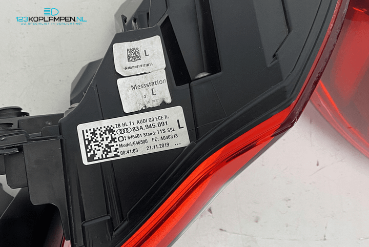 Audi Q3 83A Matrix LED achterlicht achterlichten links rechts – Photo 8