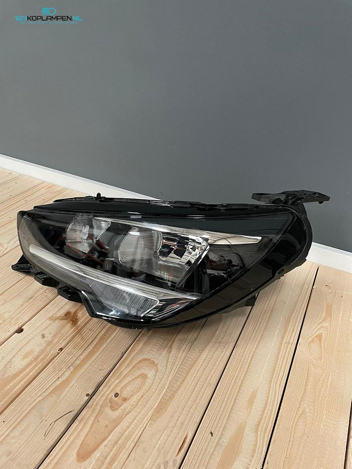 Opel Corsa F koplamp links H7/LED  – Foto 4