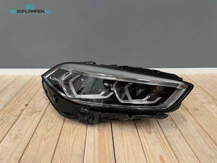 BMW 1 Serie F40 Adaptive LED koplamp rechts  – Foto 2