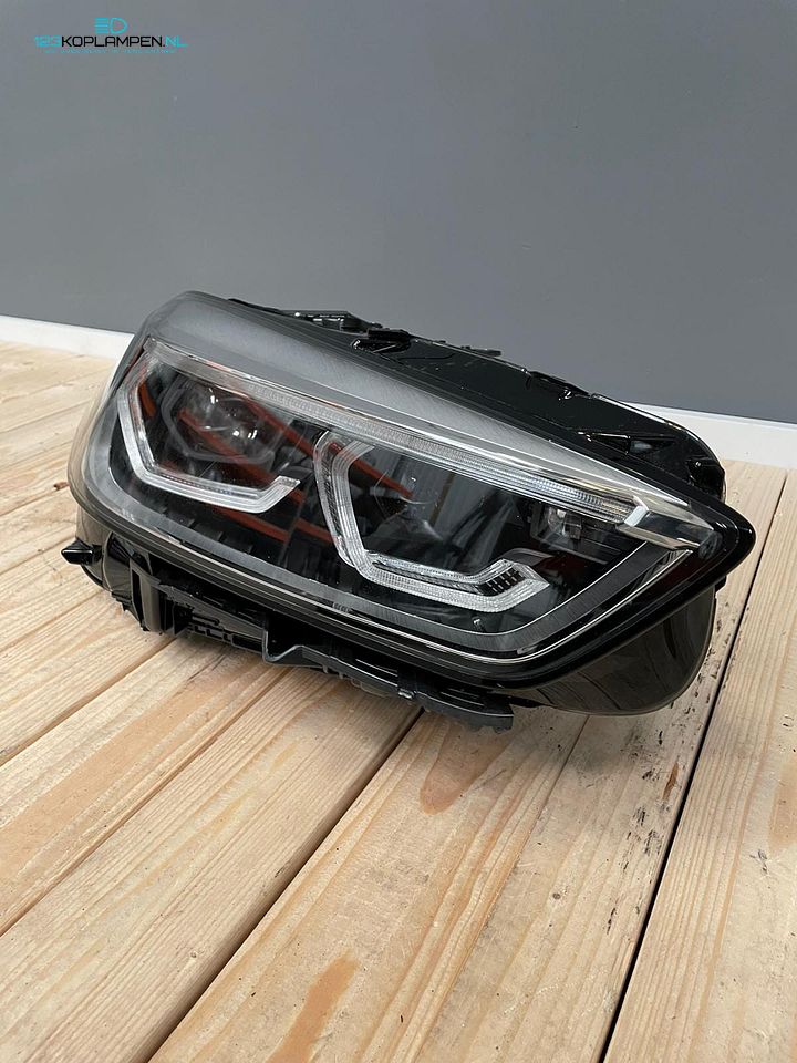 BMW 1 Serie F40 Adaptive LED koplamp rechts  – Foto 3