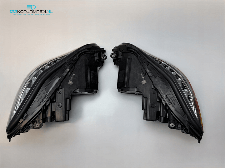 Mercedes E Klasse W207 coupe facelift Full LED koplamp koplampen links rechts  – Foto 5