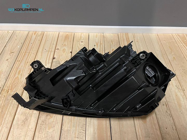Skoda Octavia 5E Full LED koplamp rechts  – Foto 9