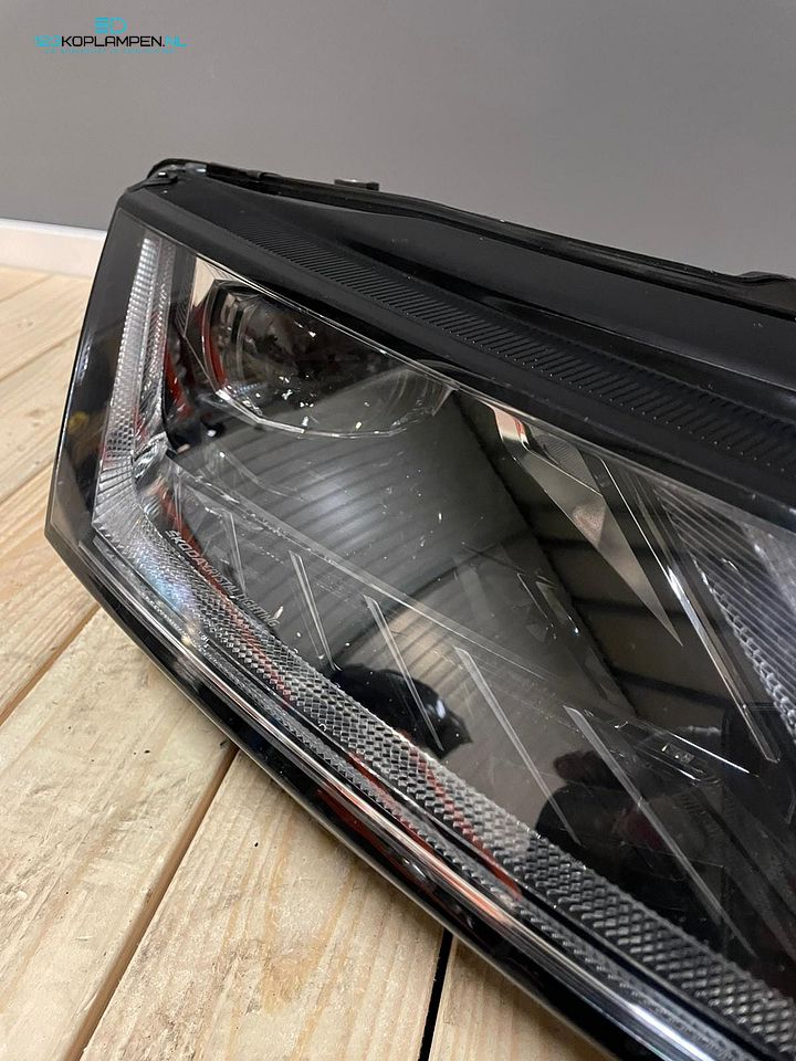 Skoda Octavia 5E Full LED koplamp rechts  – Foto 10